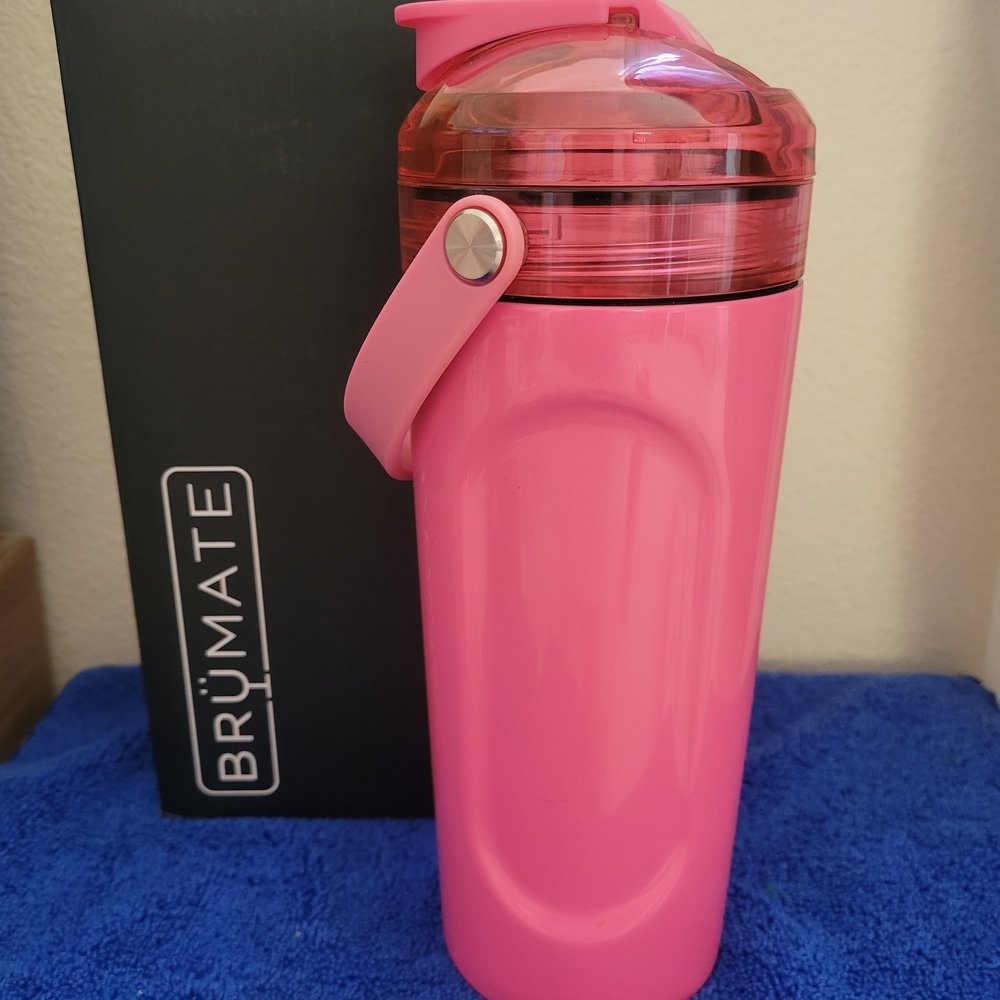 BrüMate Pink Insulated Shaker Brand  New In Box